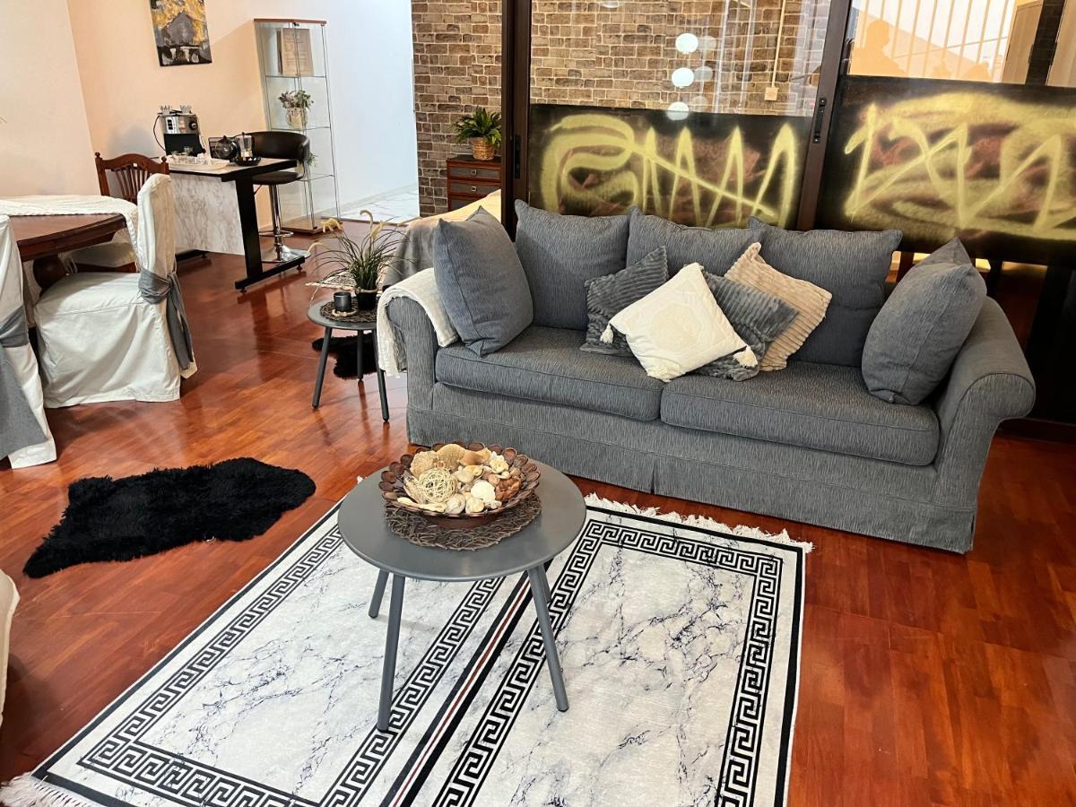 Lovely Cozy Apartment In The Entrance Of Nicosia Aglantzia Zewnętrze zdjęcie